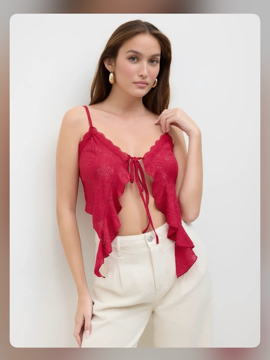 Cider Tops - Cider LACE RUFFLE HEM KNOTTED KNIT CROP TOP XS PG9-17